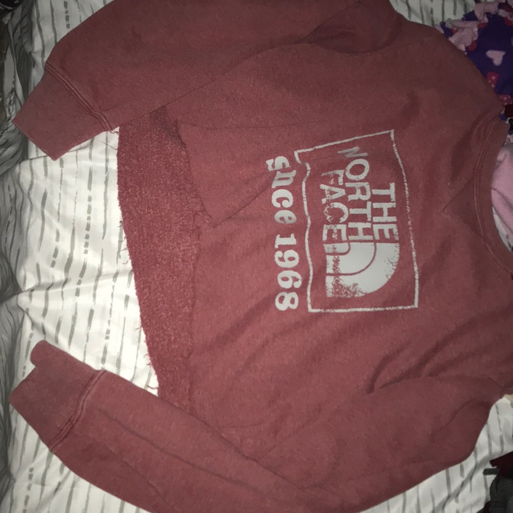 North face crop top